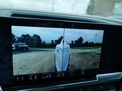 New 2026 Chevrolet Silverado 1500 LTZ w/ LTZ Premium Package AWD/4WD image 31