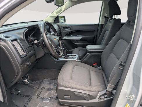 Used 2020 Chevrolet Colorado LT RWD image 15