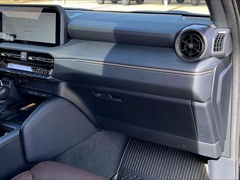 Used 2025 Toyota Land Cruiser w/ Premium Package image 18