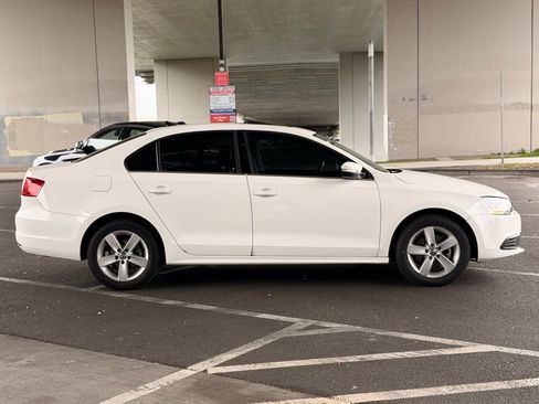 Used 2013 Volkswagen Jetta TDI FWD image 8