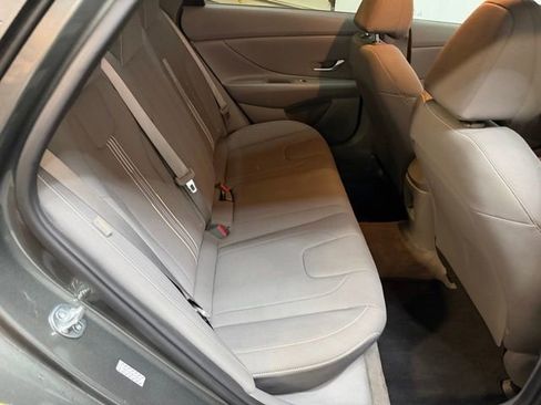 Used 2024 Hyundai Elantra SEL image 35