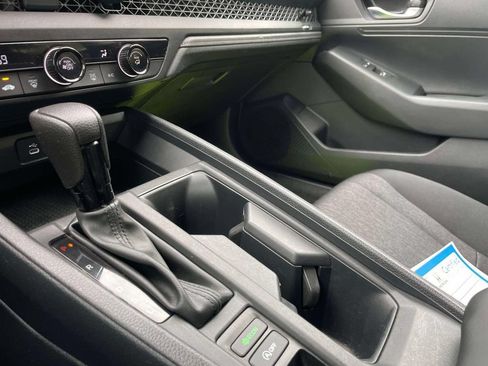 Certified 2023 Honda Accord LX image 30