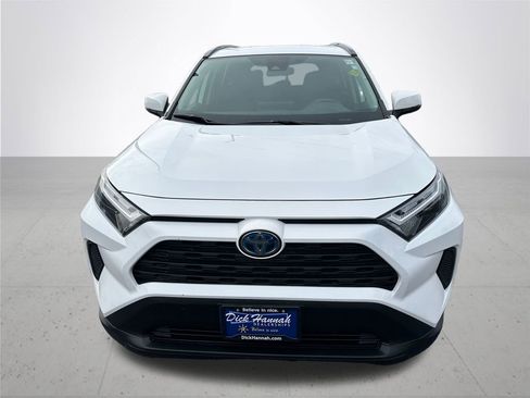 Used 2024 Toyota RAV4 LE image 3