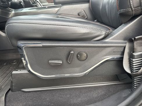 Used 2023 Ford F150 Lariat AWD/4WD image 14