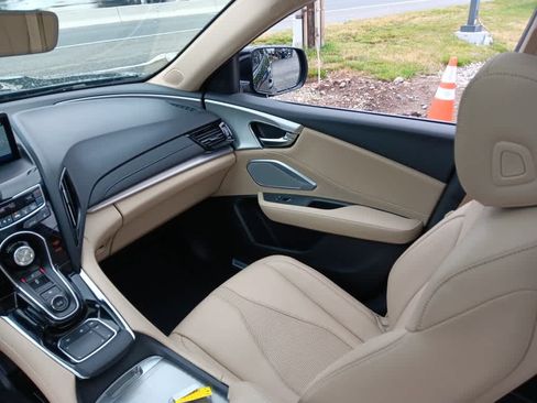 Used 2023 Acura RDX AWD w/ Technology Package image 12