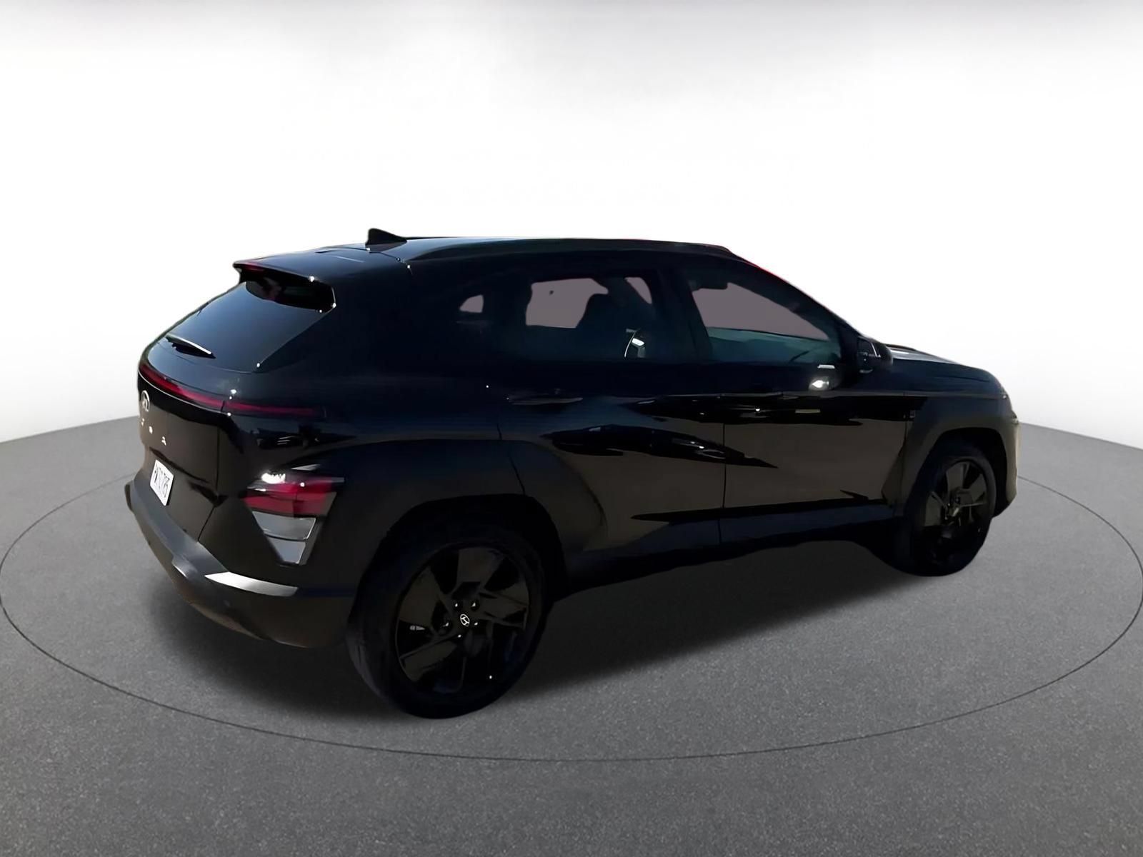 Used 2026 Hyundai Kona SEL Sport FWD image 13