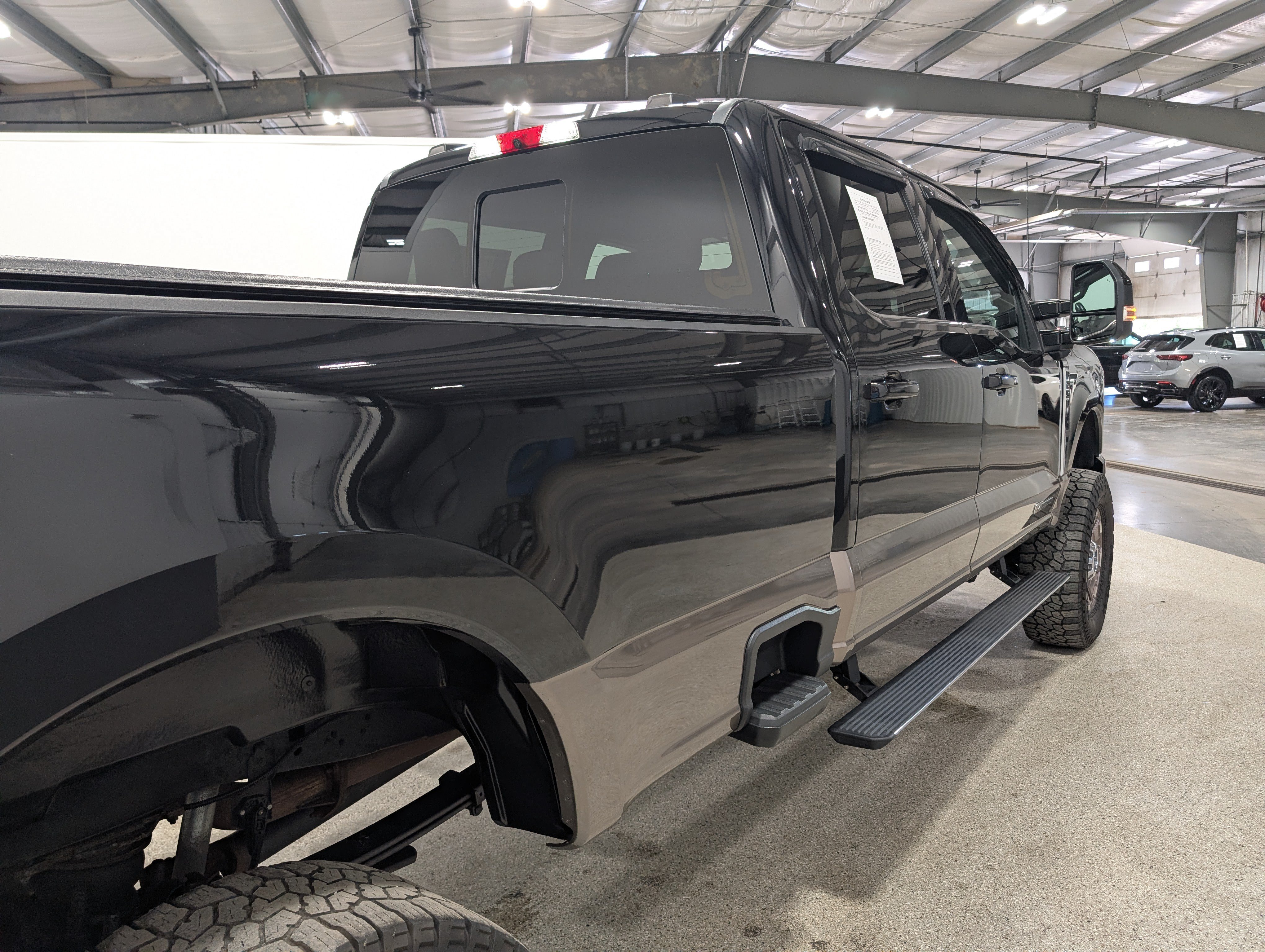 Used 2023 Ford F250 King Ranch AWD/4WD image 3