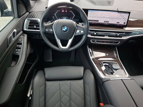 Used 2026 BMW X5 xDrive40i AWD/4WD image 12