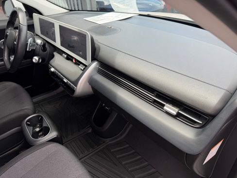 Used 2024 Hyundai Ioniq 5 SE image 30