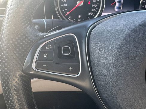 Used 2017 Mercedes-Benz E 300 4MATIC image 18