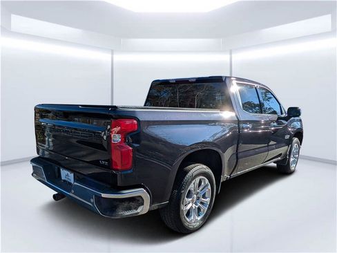 Used 2024 Chevrolet Silverado 1500 LTZ image 3
