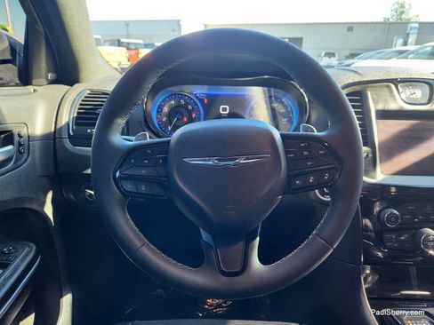 Used 2023 Chrysler 300 S w/ Comfort Group image 33