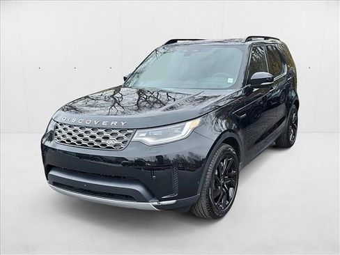 New 2025 Land Rover Discovery S image 1