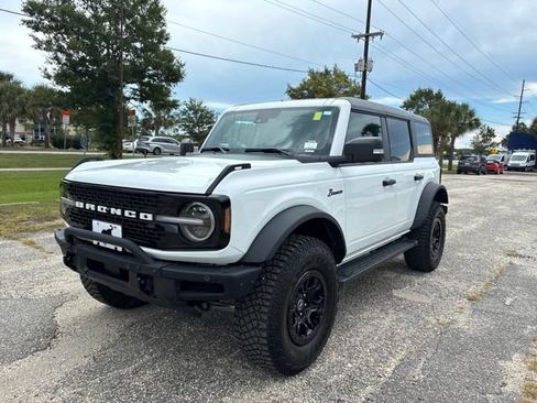 Used 2024 Ford Bronco Wildtrak AWD/4WD image 7