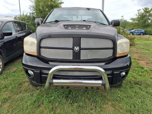 Used 2006 Dodge Ram 2500 Truck SLT AWD/4WD image 2