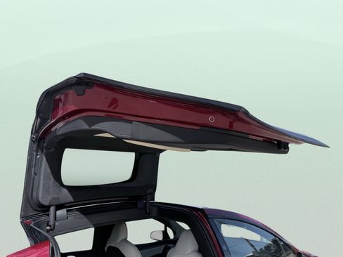 Used 2025 Tesla Model X Plaid image 54