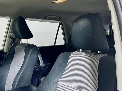 Used 2016 Toyota 4Runner 4d SUV RWD SR5 image 19