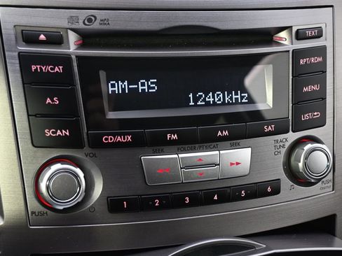 Used 2013 Subaru Outback 2.5i Premium image 28