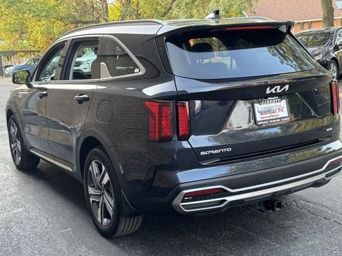 Used 2024 Kia Sorento EX AWD/4WD image 19