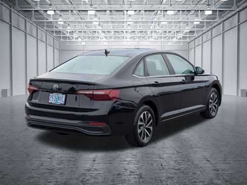 Used 2023 Volkswagen Jetta S FWD image 5