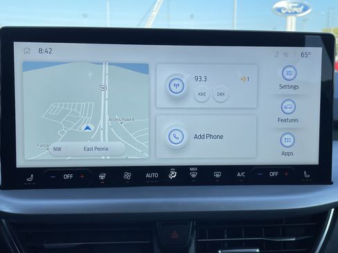 Used 2024 Ford Escape SE w/ PHEV Premium Package image 27