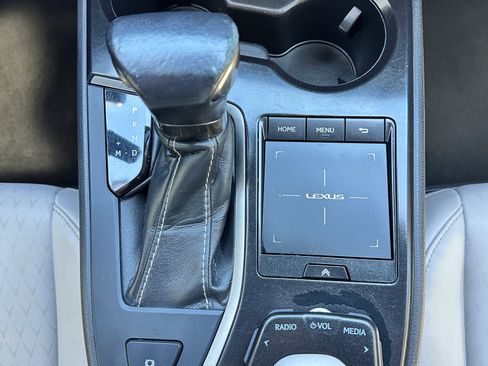 Used 2019 Lexus UX 200 w/ Accessory Package 2 FWD image 36