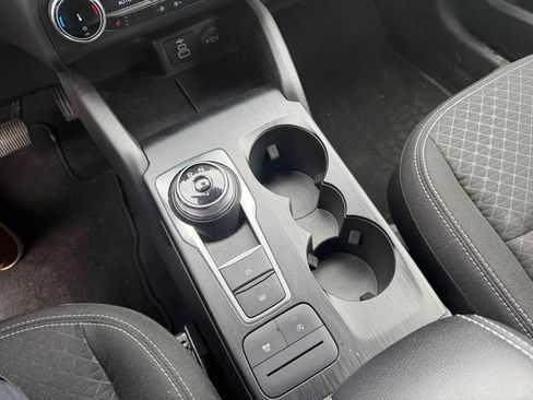 Certified 2025 Ford Escape Active w/ Cold Weather Package AWD/4WD image 18