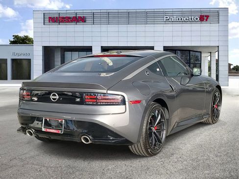 Certified 2024 Nissan Z Performance w/ Floor Mat Package image 6