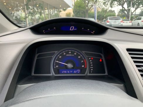 Used 2010 Honda Civic LX image 10