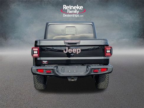Used 2021 Jeep Gladiator Rubicon image 6
