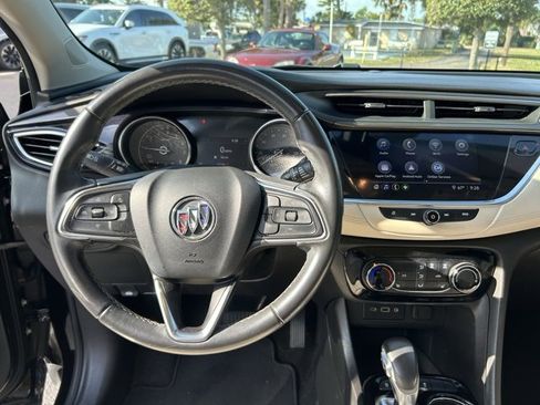 Used 2021 Buick Encore GX Preferred w/ Cold Weather Comfort Package image 17