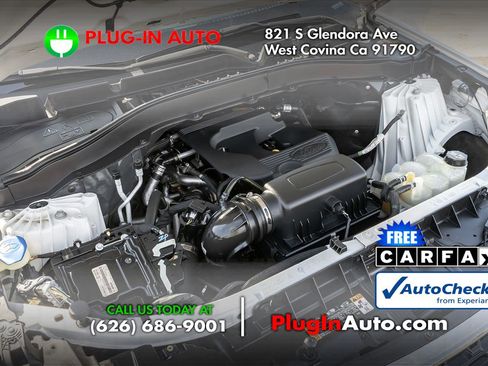 Used 2020 Ford Explorer XLT w/ Equipment Group 202A image 18