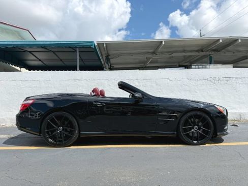 Used 2013 Mercedes-Benz SL 550 image 7