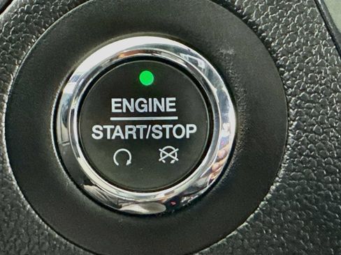 Used 2019 Ford Explorer Sport AWD/4WD image 32