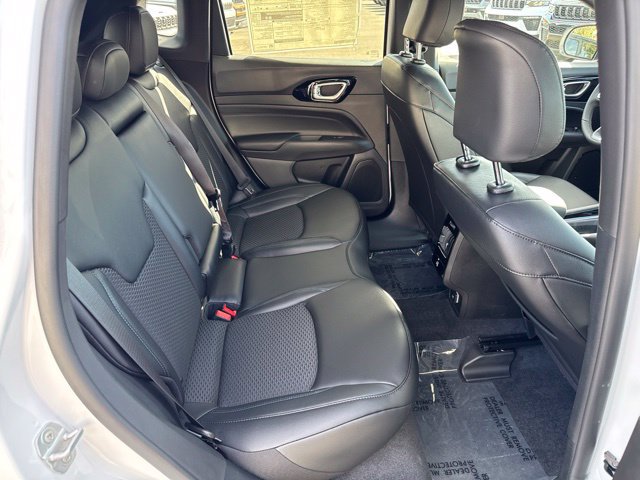 New 2026 Jeep Compass Latitude AWD/4WD image 24