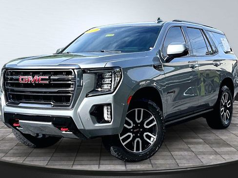 Used 2024 GMC Yukon AT4 w/ AT4 Premium Plus Package AWD/4WD image 12