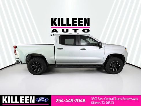 Used 2019 Chevrolet Silverado 1500 Custom w/ Custom Convenience Package RWD image 10