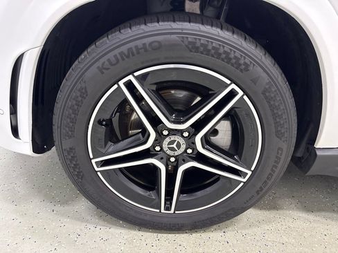 Used 2021 Mercedes-Benz GLE 350 4MATIC image 10