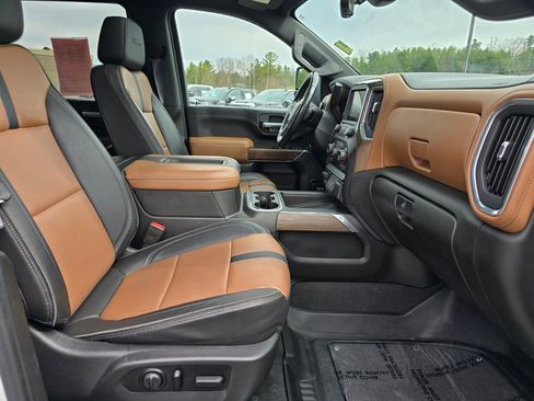 Used 2021 Chevrolet Silverado 2500 High Country w/ Z71 Off-Road Package image 33