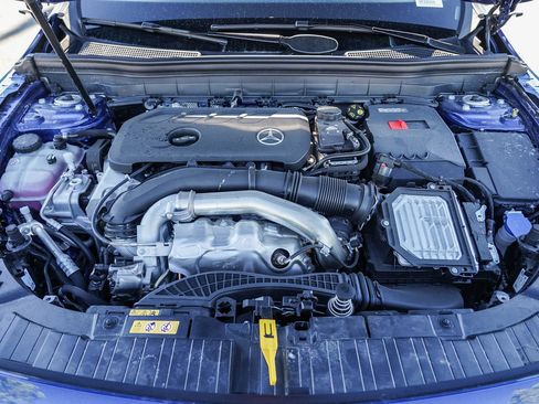 New 2026 Mercedes-Benz GLB 250 image 27