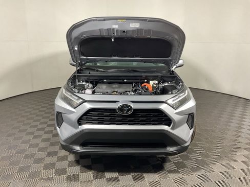 New 2025 Toyota RAV4 XLE image 7