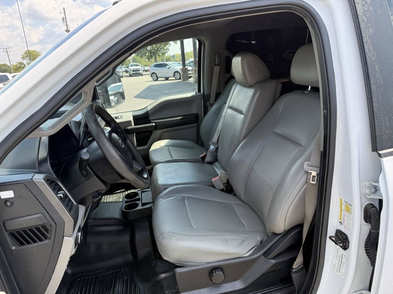 Used 2019 Ford F250 XL w/ Power Equipment Group AWD/4WD image 12