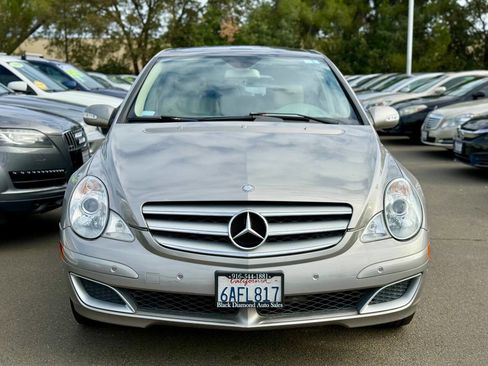 Used 2007 Mercedes-Benz R 350 4MATIC image 2