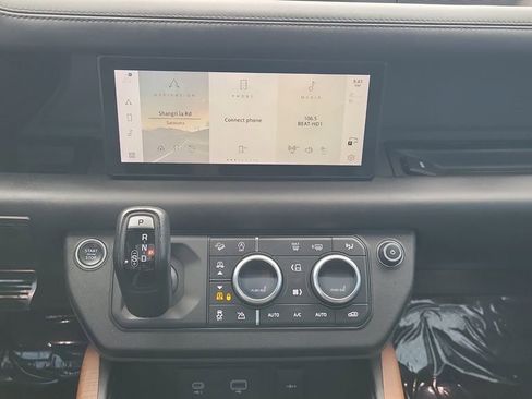 Used 2021 Land Rover Defender 110 X AWD/4WD image 14