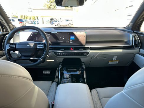 New 2026 Kia Sorento SX Prestige image 17