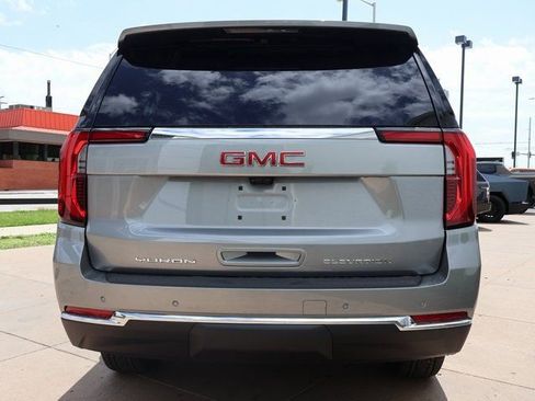 New 2026 GMC Yukon XL Elevation w/ Elevation Premium Package AWD/4WD image 4