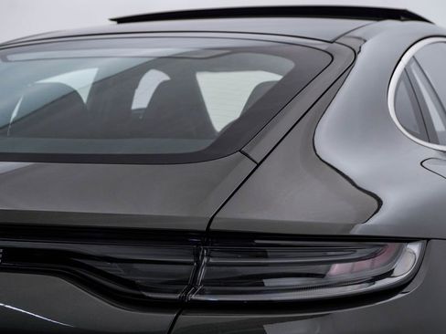 Certified 2023 Porsche Panamera 4 Platinum Edition AWD/4WD image 13