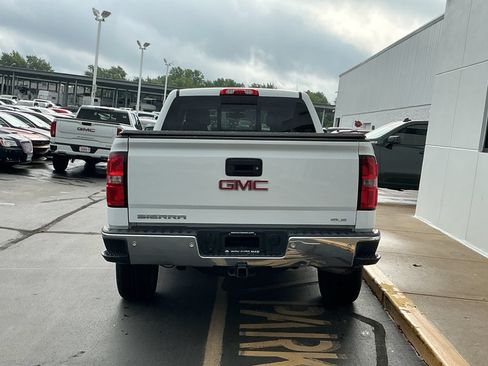 Used 2017 GMC Sierra 1500 SLE w/ SLE Value Package AWD/4WD image 7