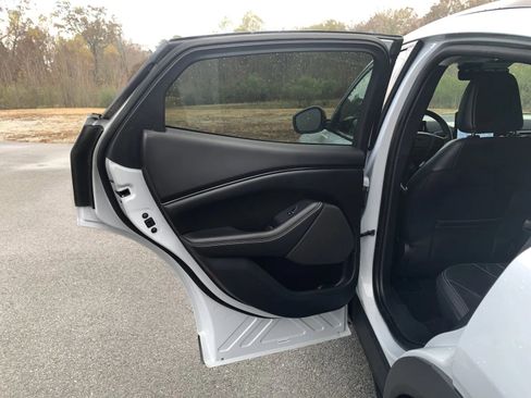 Used 2023 Ford Mustang Mach-E Select image 25