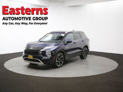 Used 2023 Mitsubishi Outlander SEL image 55